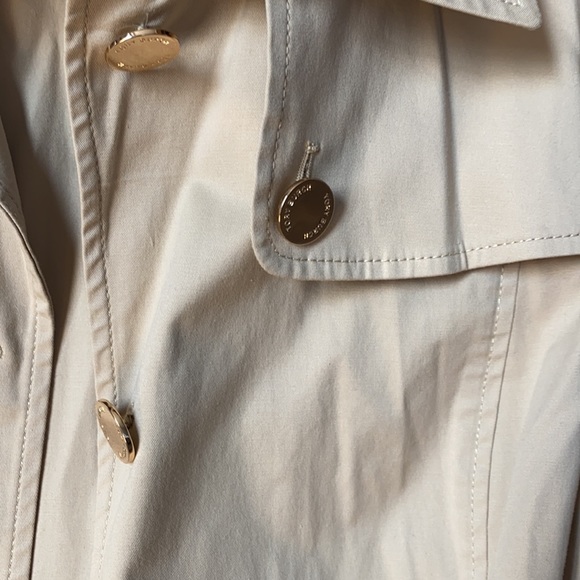 Tory Burch Beige Raincoat - Picture 3 of 7